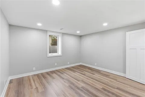 $925,000 | 2121 West 120th Street, Leawood, KS 66209