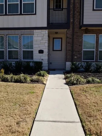 $2,400 | 9406 Caddo Ridge Lane, Cypress, TX 77433