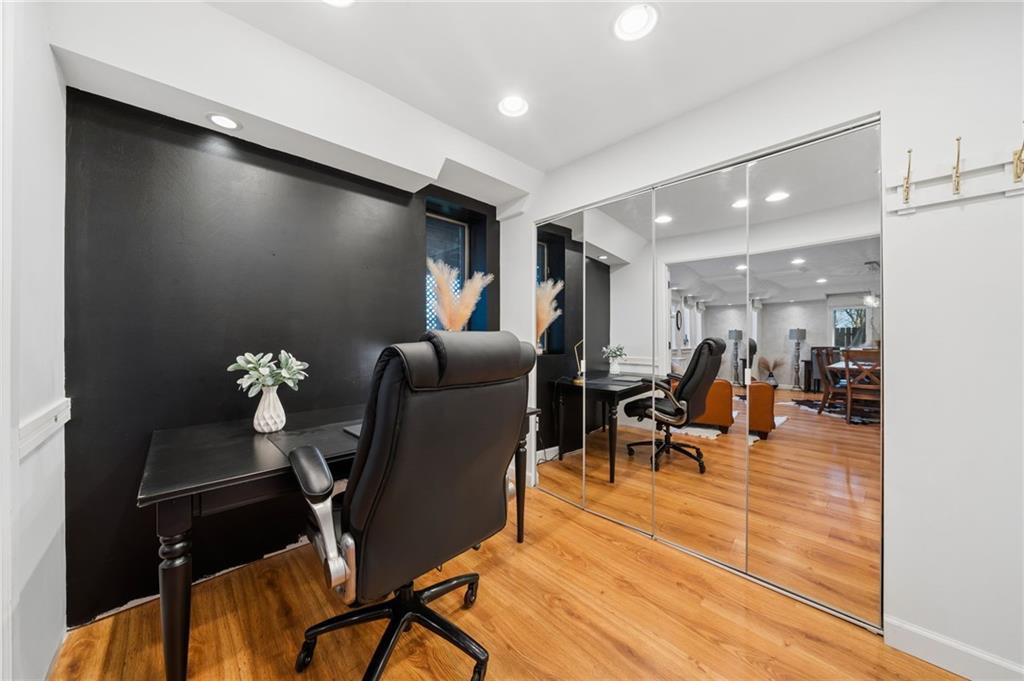 2187 Elizabeth Court Export, PA 15632 - Photo 31 of 43 a living room with furniture