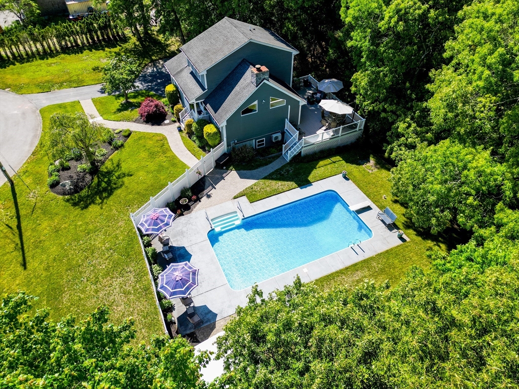 15 Heritage Road Acushnet, MA 02743 - Photo 4 of 42