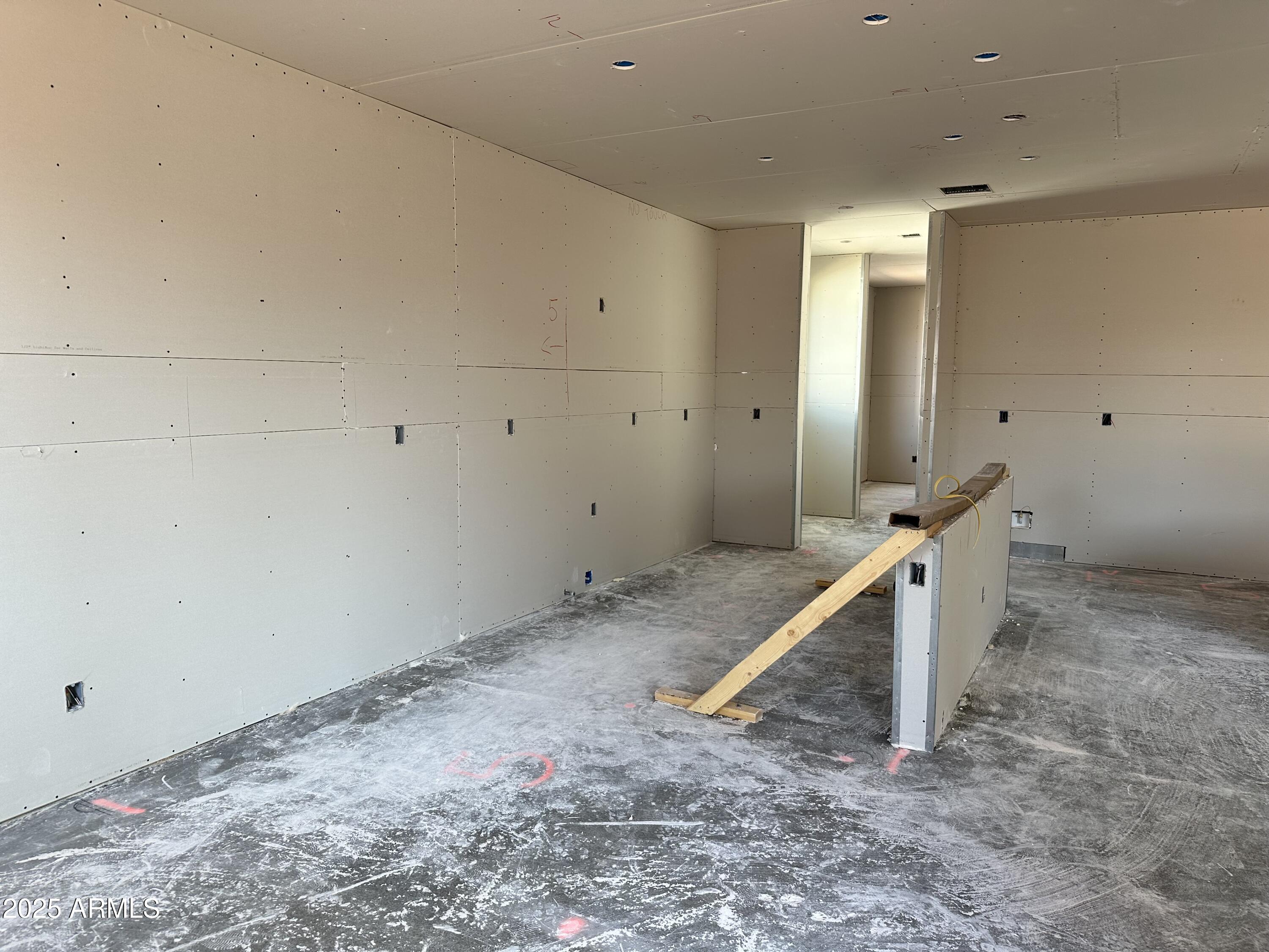 5532 West Hopi Trail Laveen, AZ 85339 - Photo 7 of 26 a view of a room with two windows