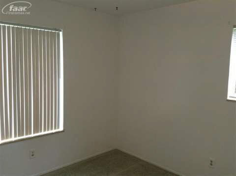 1439 Bone Road Fenton, MI 48430 - Photo 11 of 17 20360039-10.JPG
