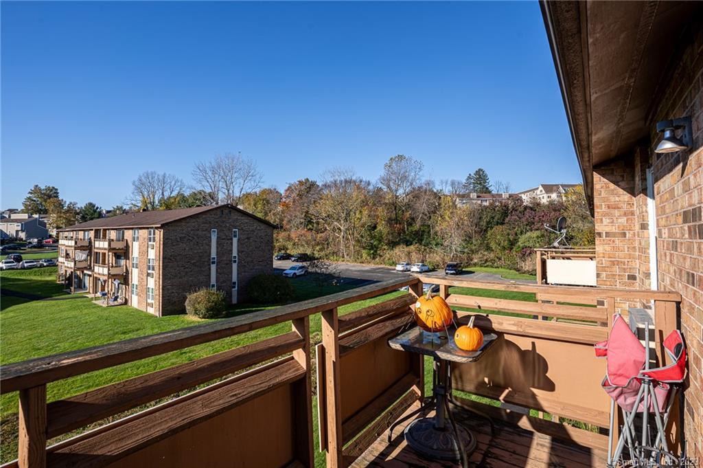 45 Jefferson Road, Unit 315 Branford, CT 06405 - Photo 14 of 18