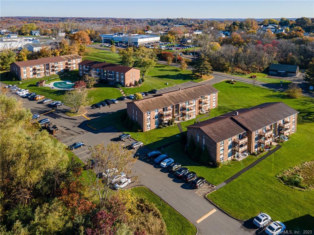 45 Jefferson Road, Unit 315 Branford, CT 06405 - Photo 15 of 18
