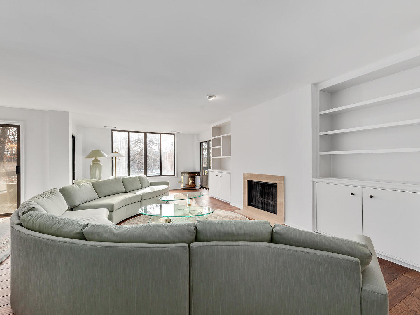 1409 Burr Oak Road, Unit 210A Hinsdale, IL 60521 - Photo 6 of 29