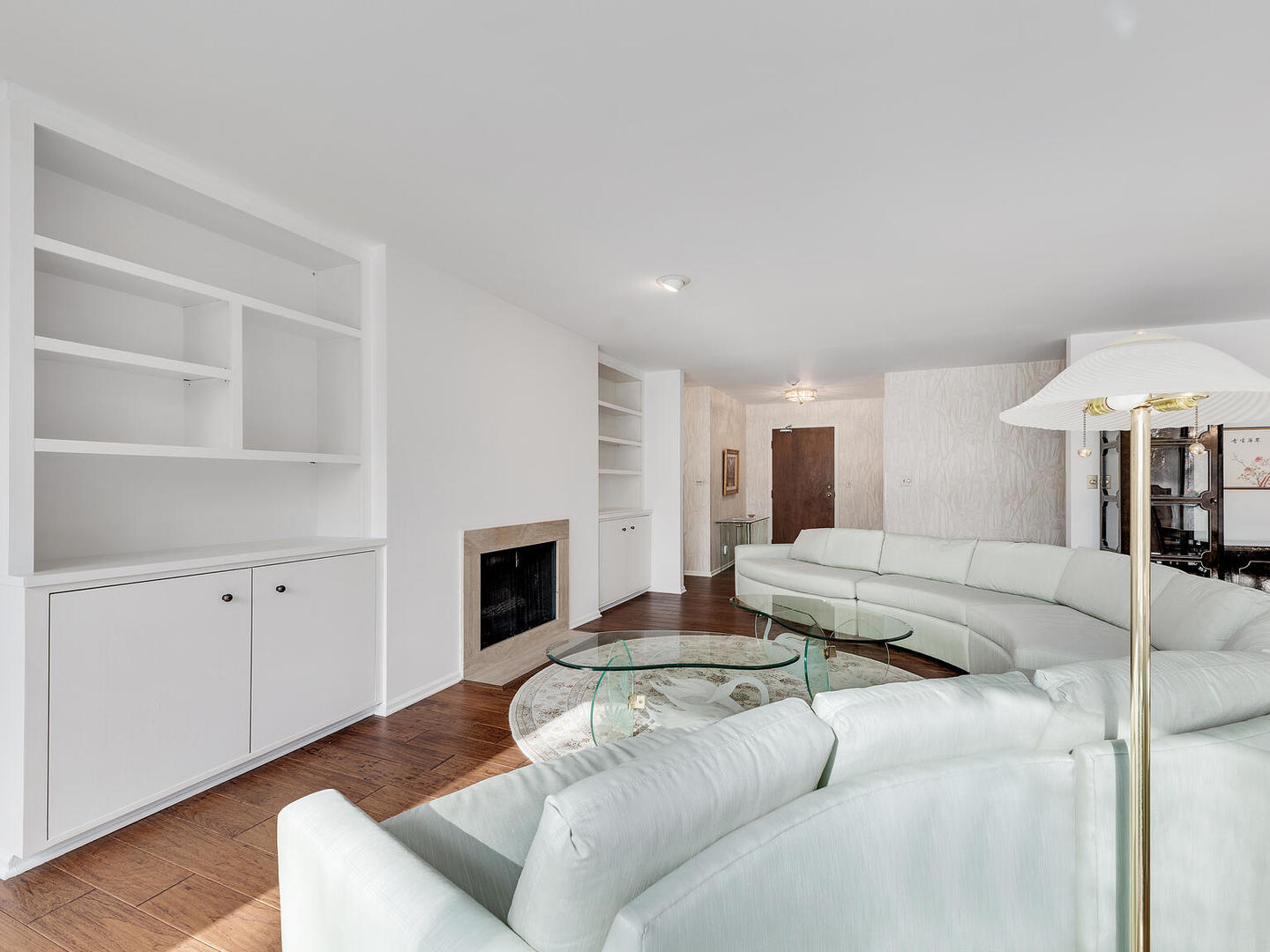 1409 Burr Oak Road, Unit 210A Hinsdale, IL 60521 - Photo 7 of 29