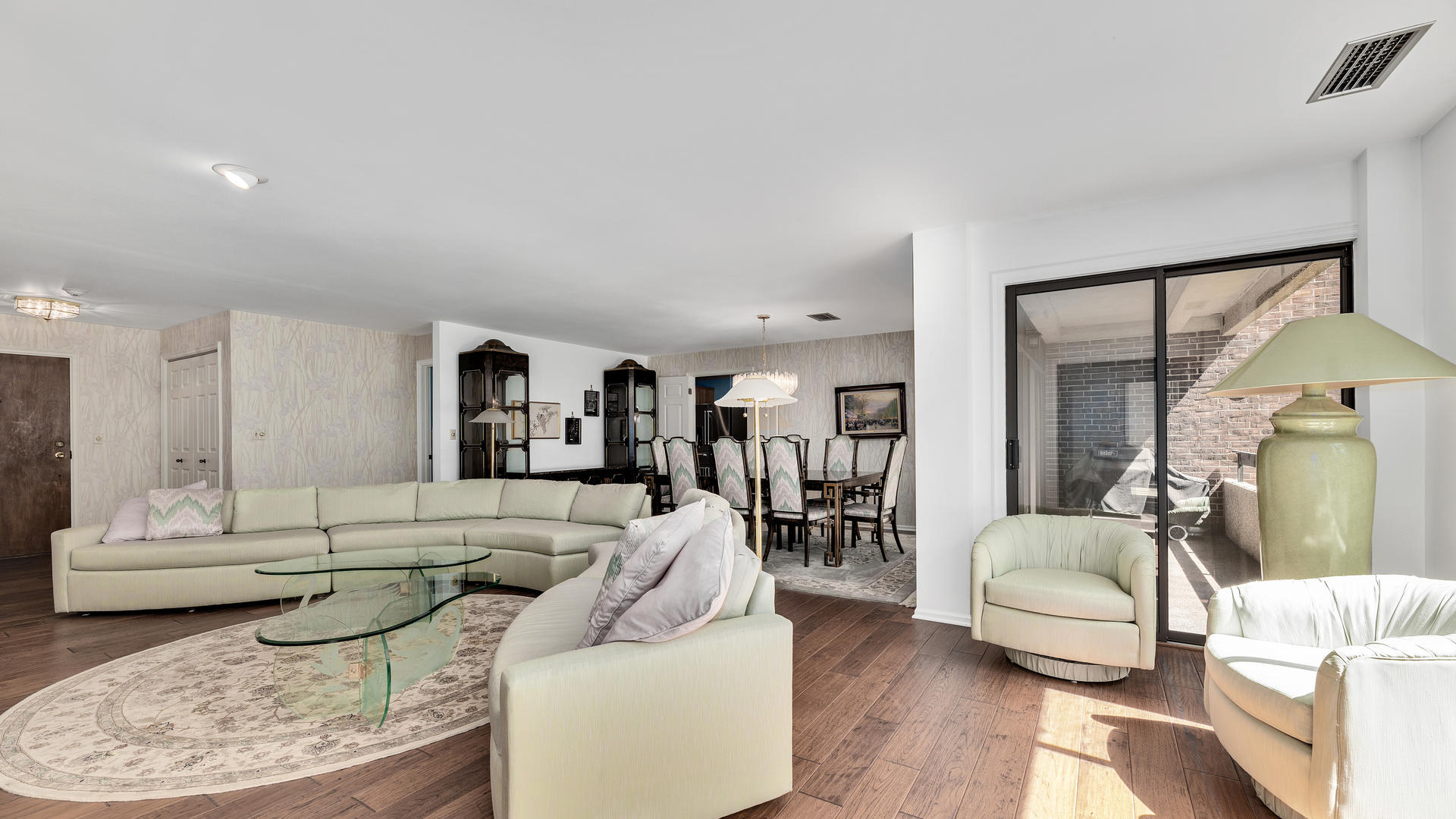 1409 Burr Oak Road, Unit 210A Hinsdale, IL 60521 - Photo 9 of 29