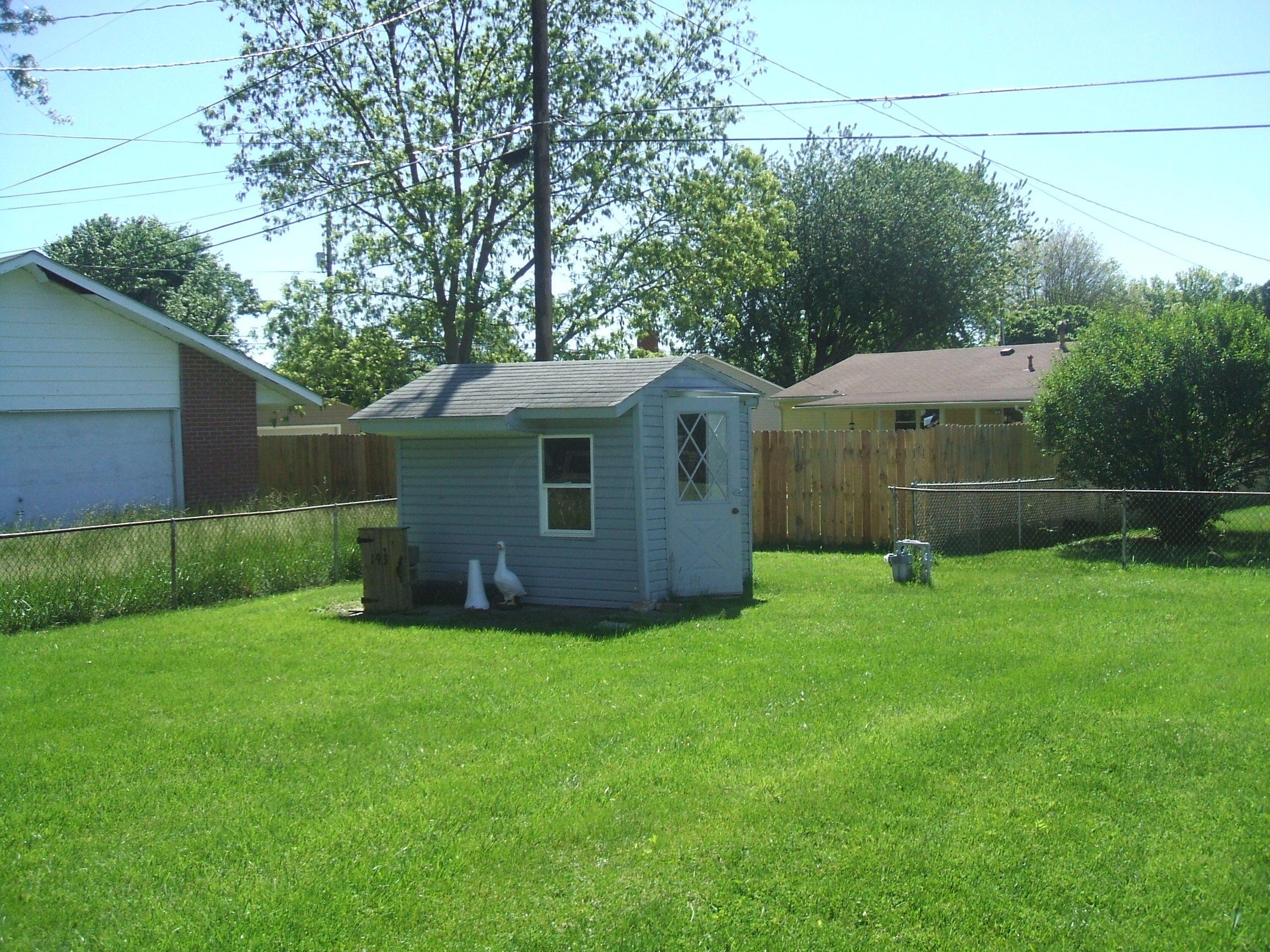193 Quaker Road Heath, OH 43056 - Photo 3 of 25 Gallery Image 3