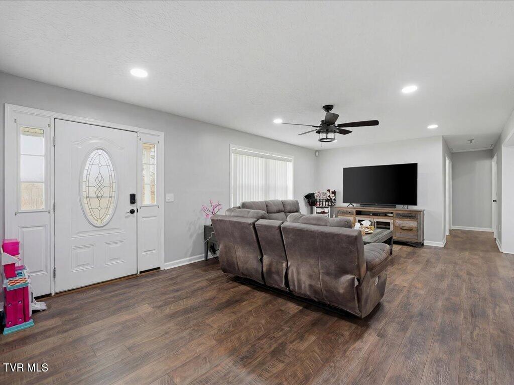 2066 Mullins Road Russellville, TN 37860 - Photo 7 of 43 2066 Mullins Rd - 7