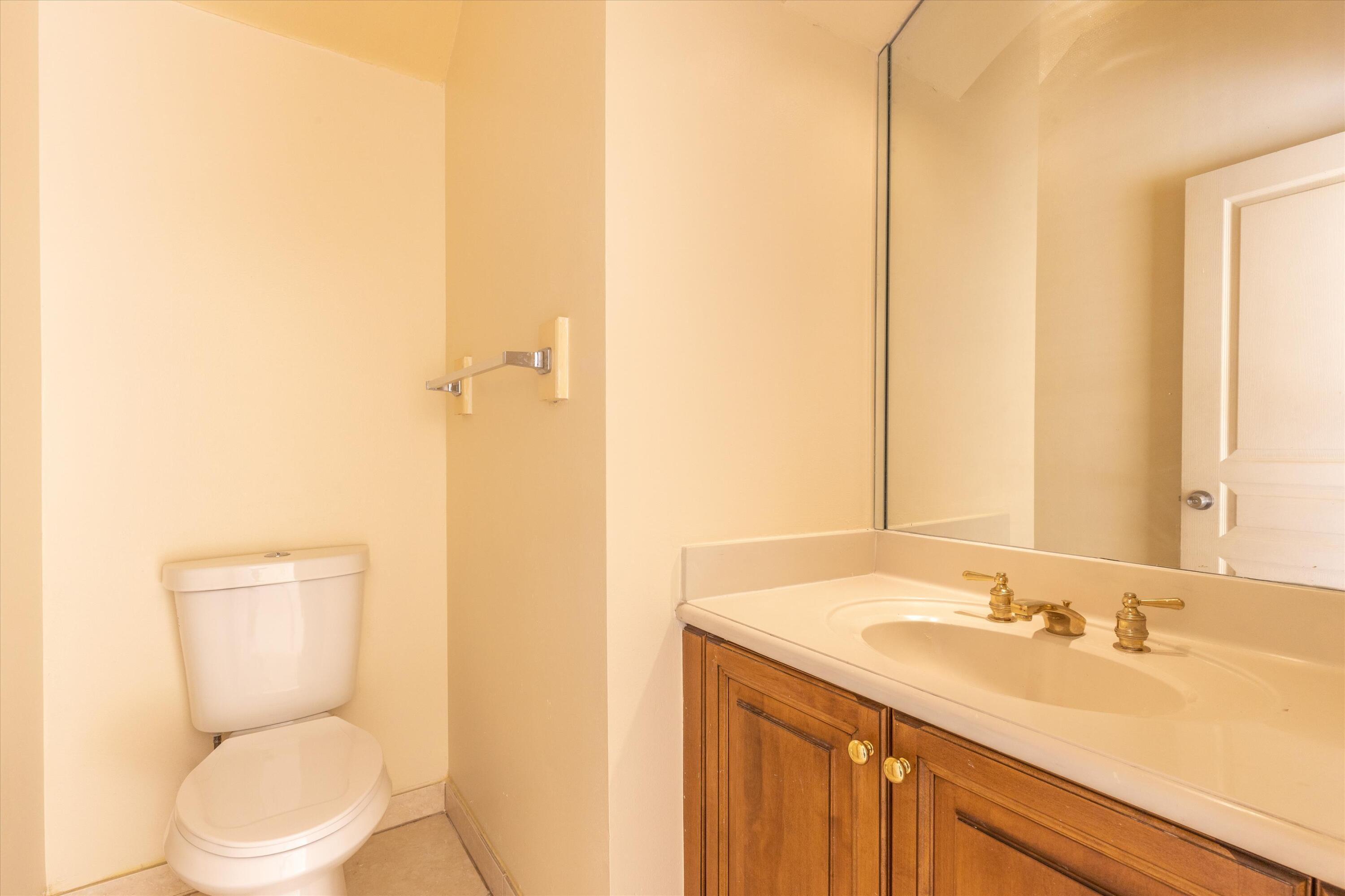 5012 Solar Point Drive Greenacres, FL 33463 - Photo 25 of 39 f8_5012SolarPointDr_023