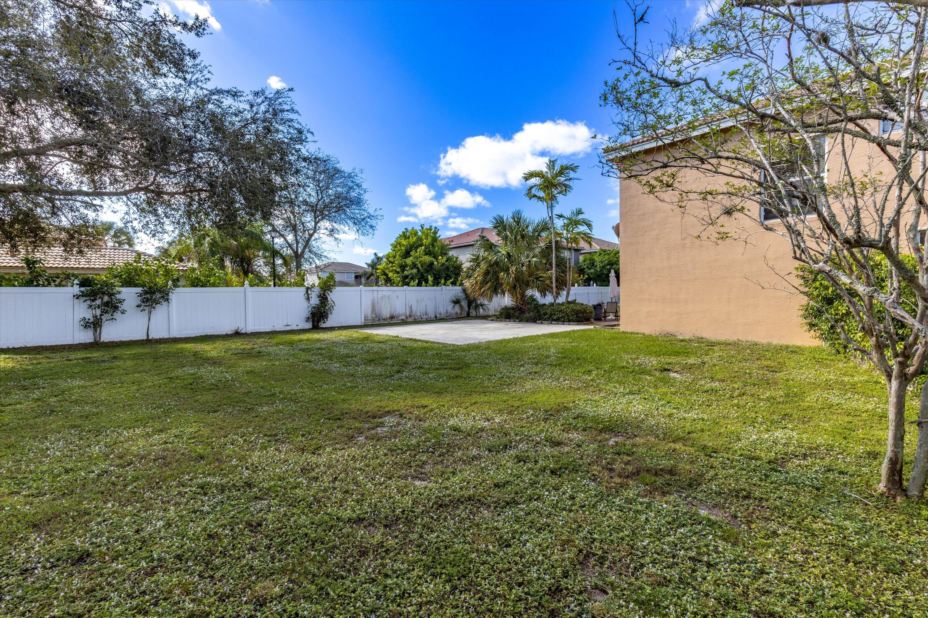 5012 Solar Point Drive Greenacres, FL 33463 - Photo 29 of 39 f8_5012SolarPointDr_029