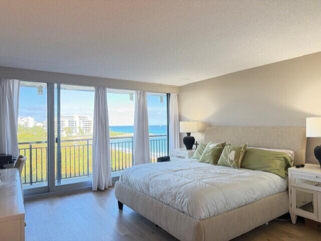 1180 South Ocean Boulevard, Unit 63 Boca Raton, FL 33432 - Photo 4 of 15 1180 S OCEAN BLVD #6C