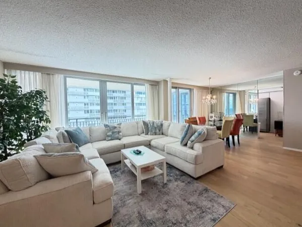 $3,750 | 1180 South Ocean Boulevard, Unit 63, Boca Raton, FL 33432