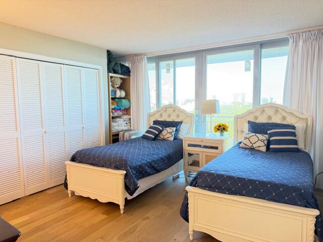 1180 South Ocean Boulevard, Unit 63 Boca Raton, FL 33432 - Photo 10 of 15 1180 S OCEAN BLVD #6C