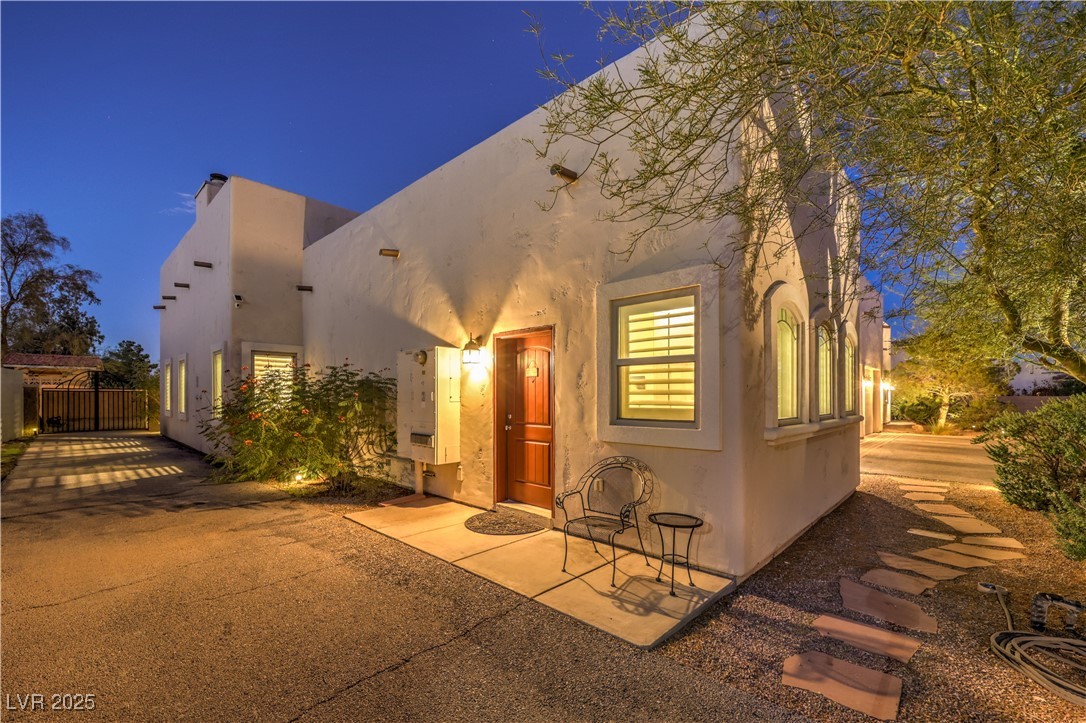 3910 West Pebble Road Las Vegas, NV 89139 - Photo 4 of 59