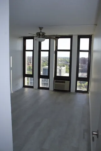 $115,000 | 6700 South South Shore Drive, Unit 21E, Chicago, IL 60649