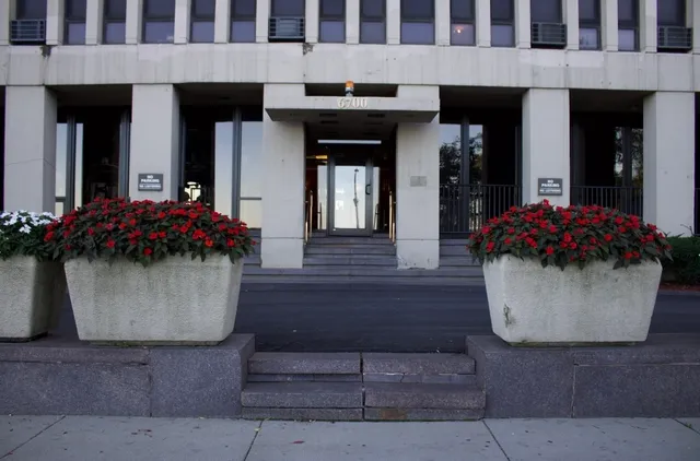 $115,000 | 6700 South South Shore Drive, Unit 21E, Chicago, IL 60649