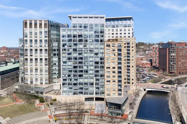 $685,000 | 200 Exchange Street, Unit 812, Providence, RI 02903