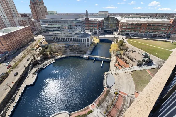 $685,000 | 200 Exchange Street, Unit 812, Providence, RI 02903