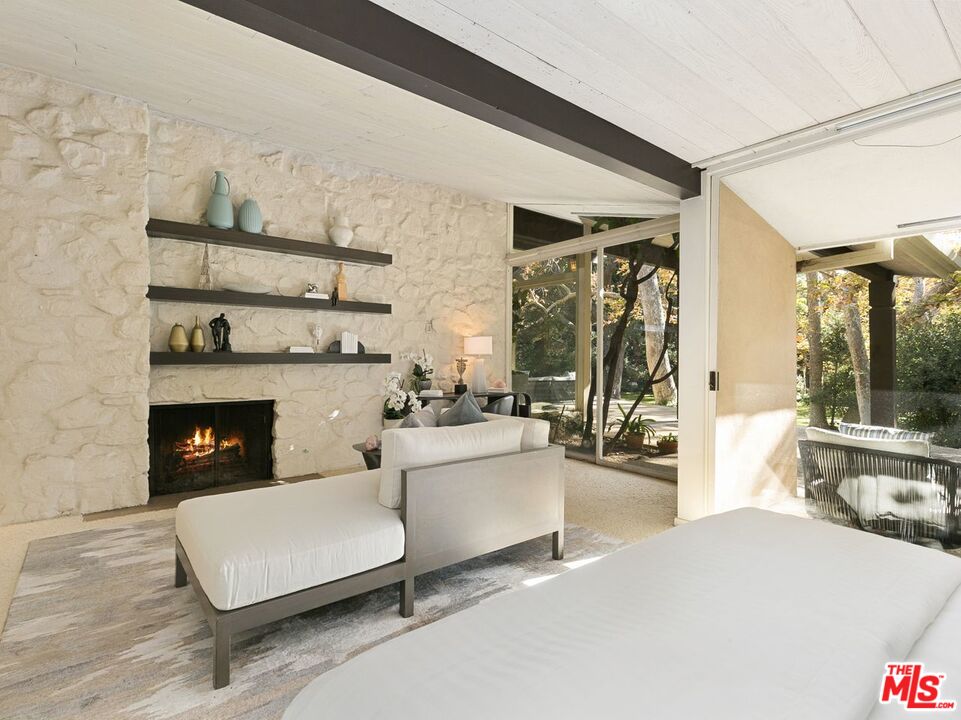 1100 Rivas Canyon Road Pacific Palisades, CA 90272 - Photo 22 of 54