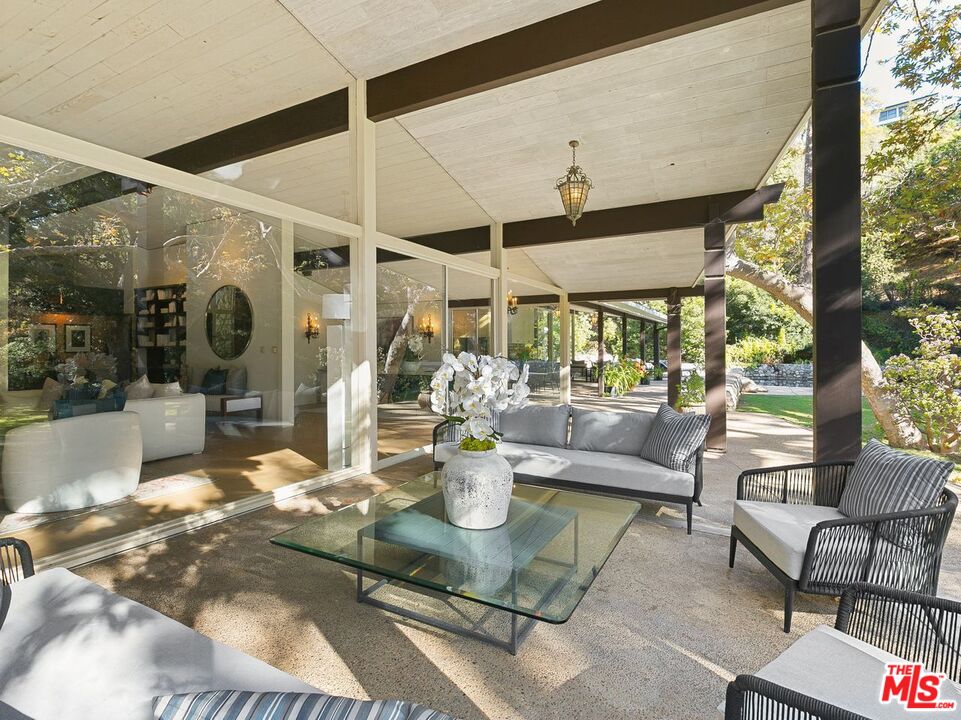 1100 Rivas Canyon Road Pacific Palisades, CA 90272 - Photo 40 of 54