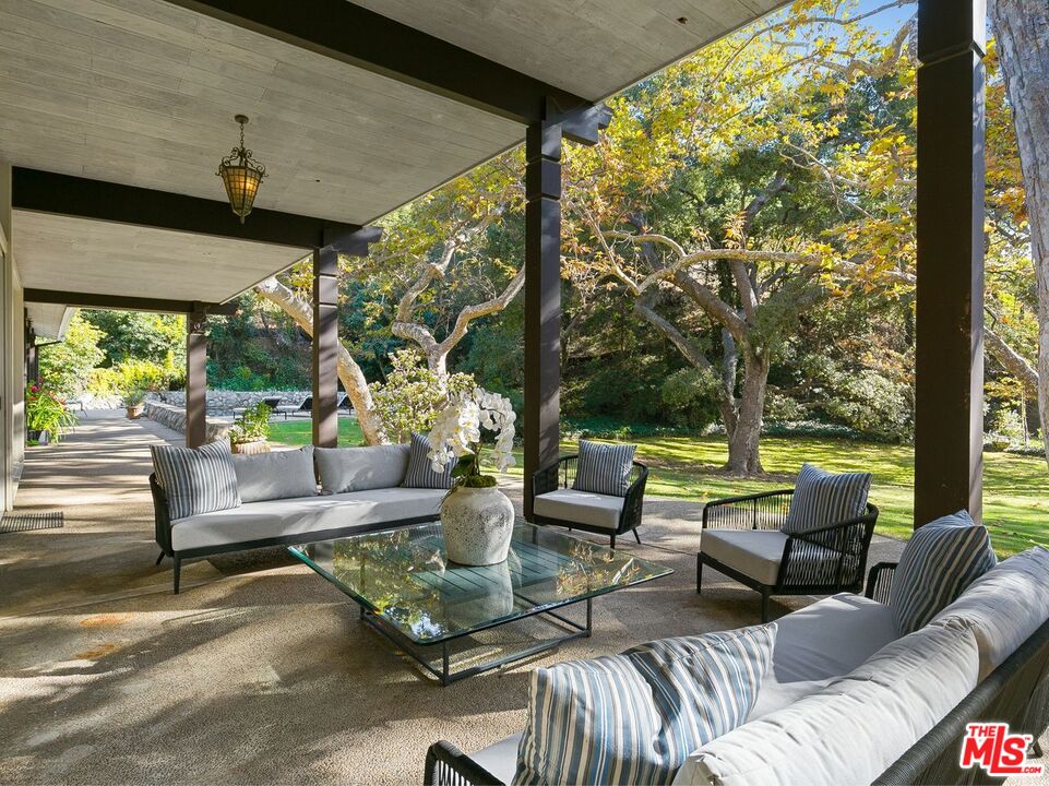 1100 Rivas Canyon Road Pacific Palisades, CA 90272 - Photo 42 of 54