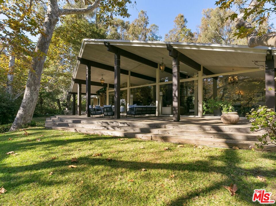 1100 Rivas Canyon Road Pacific Palisades, CA 90272 - Photo 44 of 54