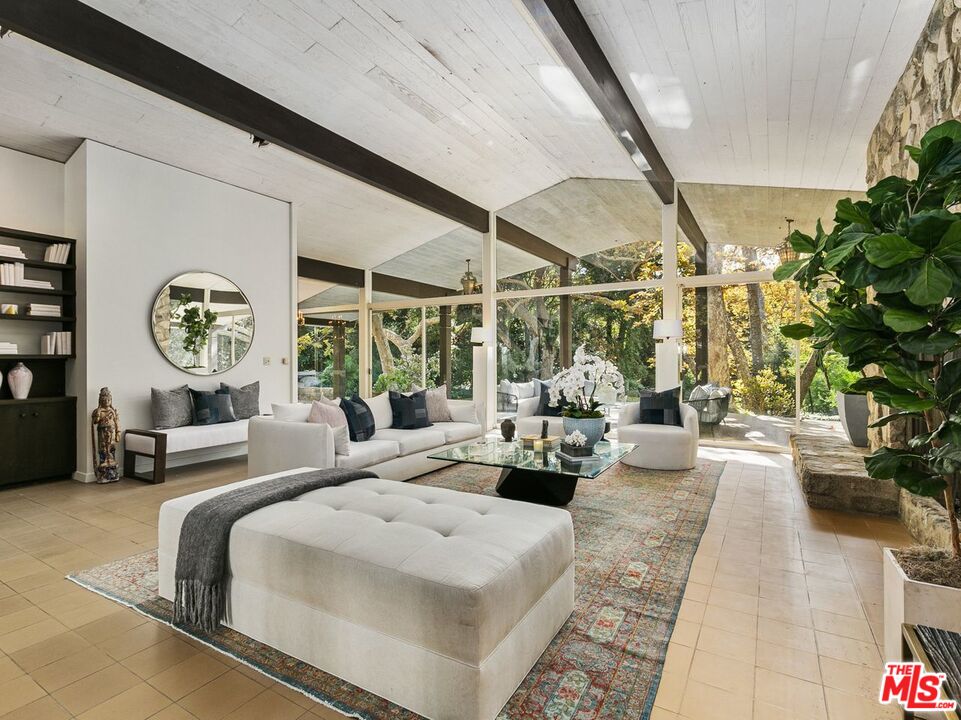 1100 Rivas Canyon Road Pacific Palisades, CA 90272 - Photo 6 of 54