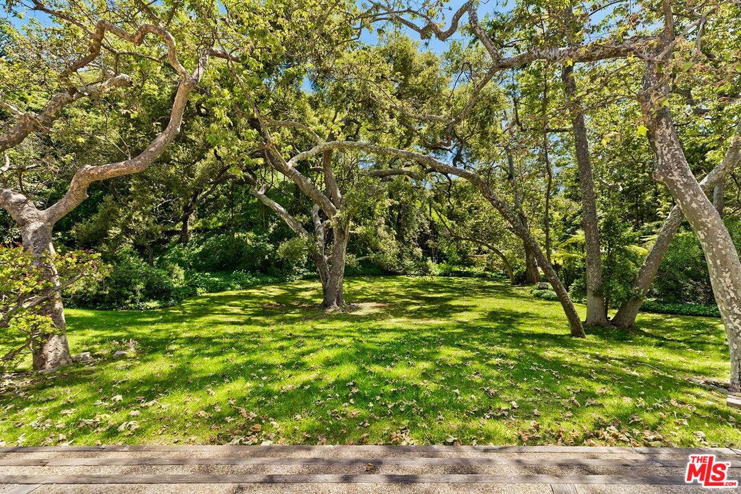 1100 Rivas Canyon Road Pacific Palisades, CA 90272 - Photo 52 of 54