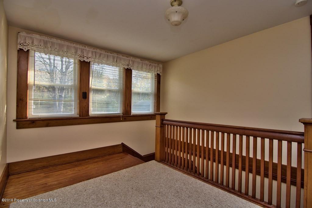 127 Old Mill Road Dalton, PA 18414 - Photo 18 of 40 Gallery Image 18