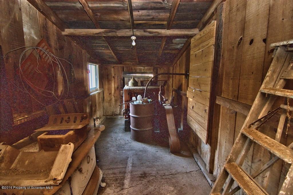 127 Old Mill Road Dalton, PA 18414 - Photo 38 of 40 Gallery Image 38