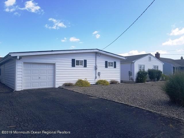 20 Esplanade Brick, NJ 08723 - Photo 4 of 26 351-630294 side 2