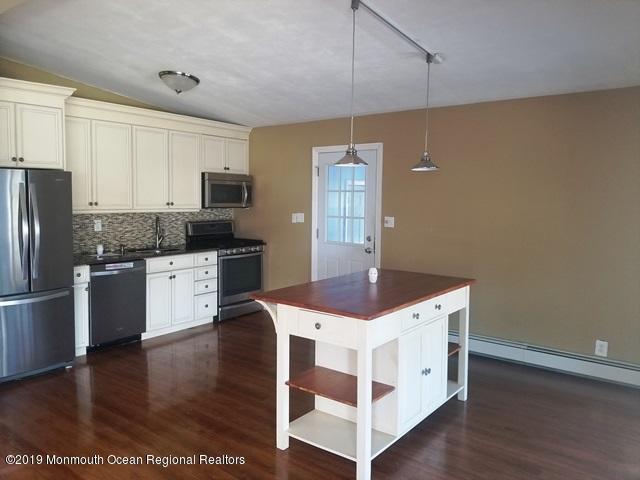 20 Esplanade Brick, NJ 08723 - Photo 5 of 26 351-630294 kitchen 1