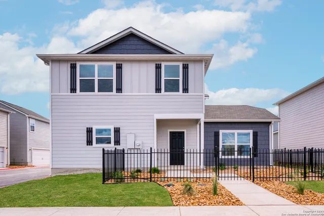 $1,950 | 10803 Quinn Court, San Antonio, TX 78252