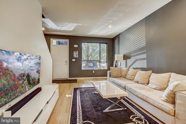 $620,000 | 1710 Tulip Street, Unit 5, Philadelphia, PA 19125