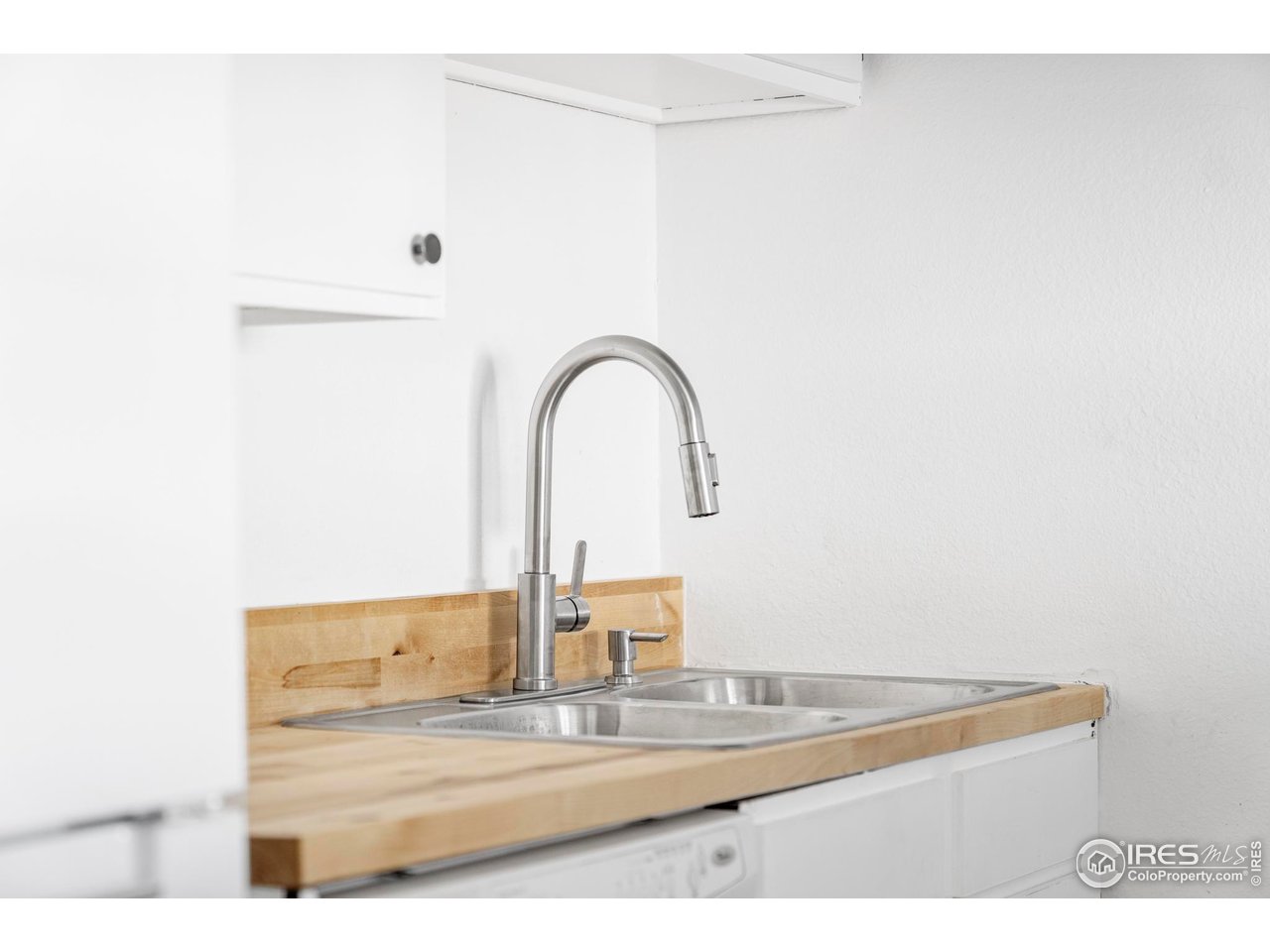 2707 Valmont Road, Unit 205D Boulder, CO 80304 - Photo 3 of 18