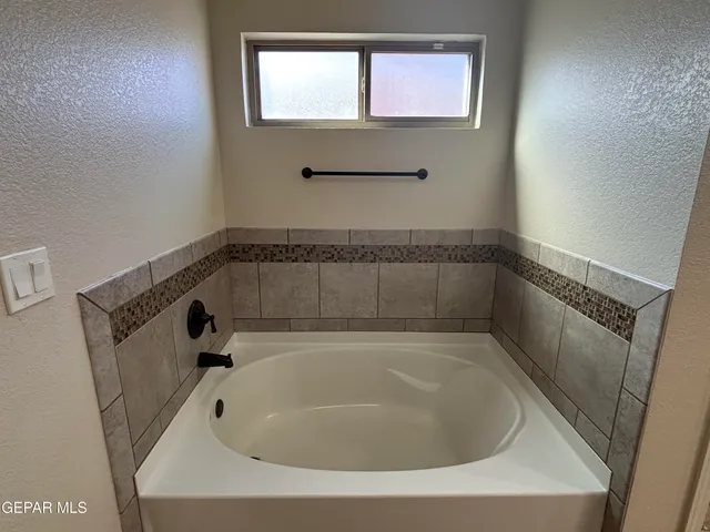 $259,950 | 14741 Boer Trail, El Paso, TX 79938