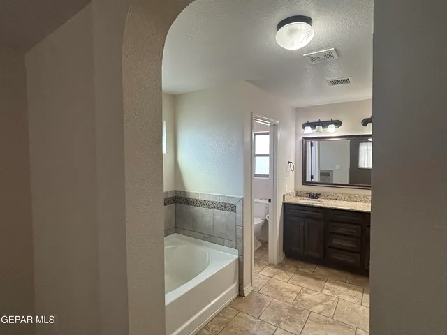 $259,950 | 14741 Boer Trail, El Paso, TX 79938