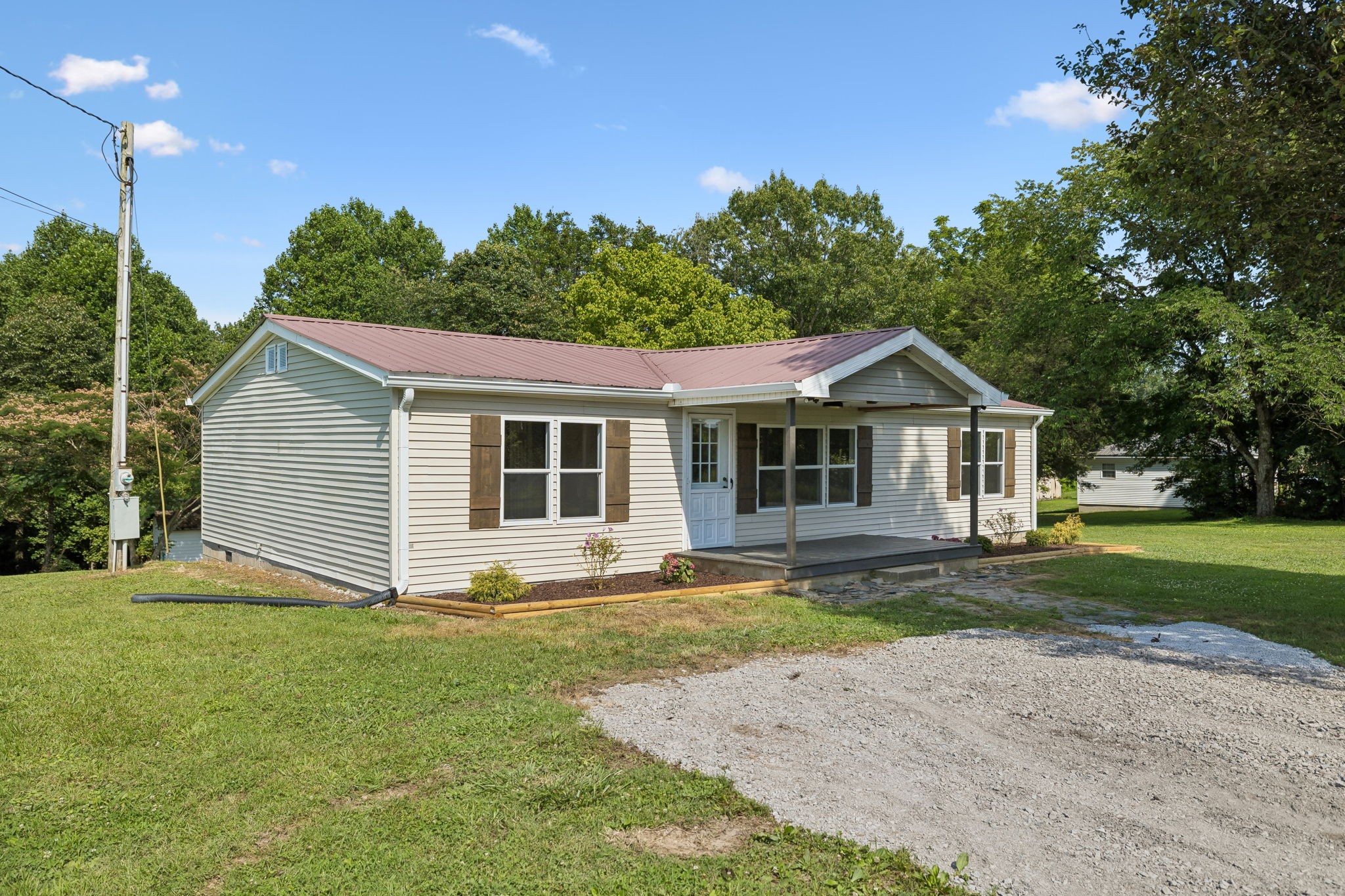 5219 Hancock Road Silver Point, TN 38582 - Photo 3 of 34