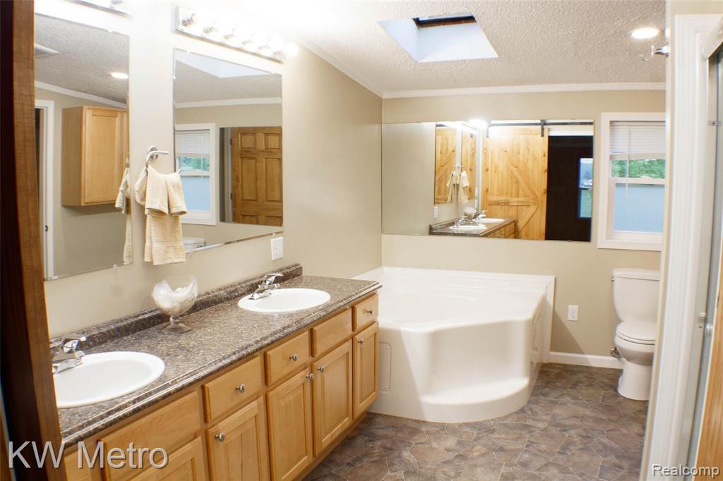 5180 North State Road Davison, MI 48423 - Photo 12 of 26