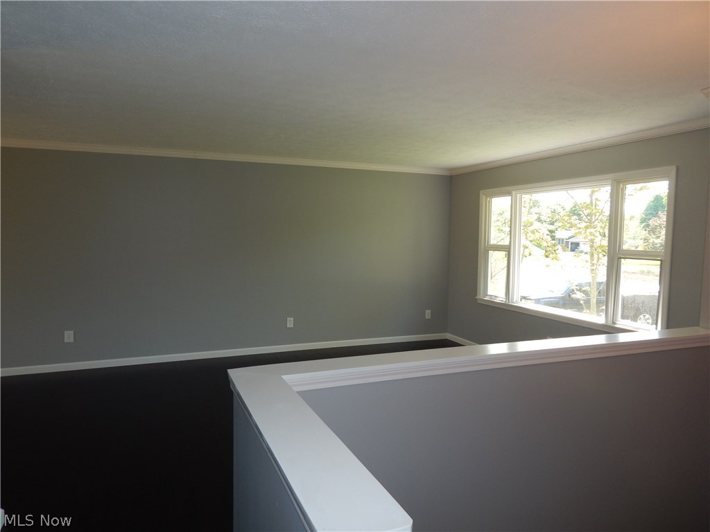 6048 Phillips Rice Road Cortland, OH 44410 - Photo 5 of 31 Gallery Image 5