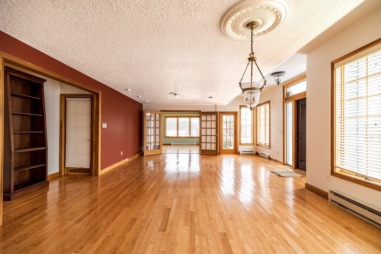 16708 Amstutz Road Leo, IN 46765 - Photo 10 of 36 Gallery Image 10