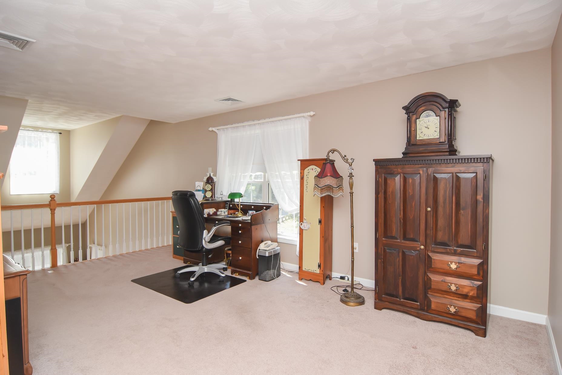 24 Hadleigh Road Windham, NH 03087 - Photo 19 of 40