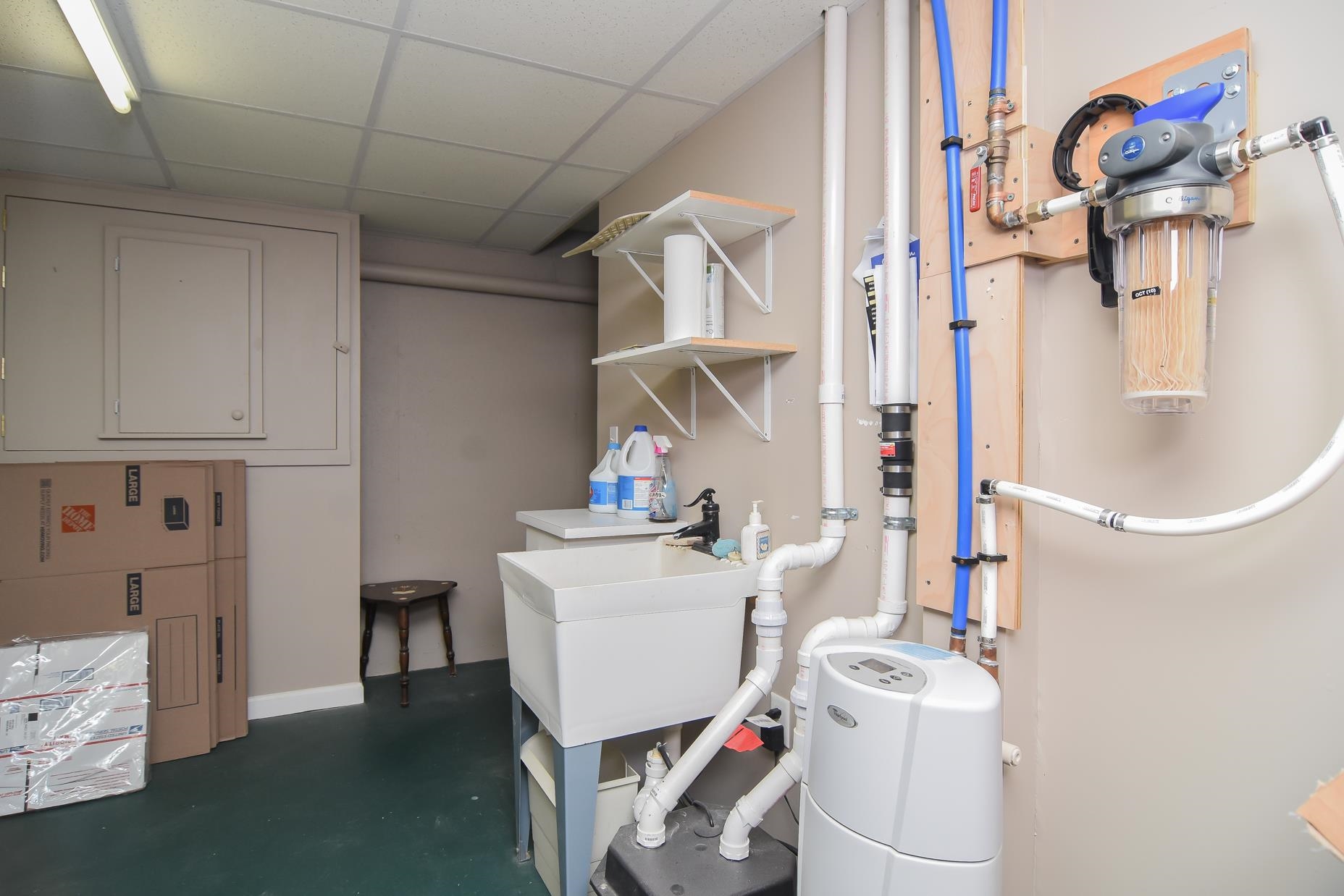 24 Hadleigh Road Windham, NH 03087 - Photo 29 of 40