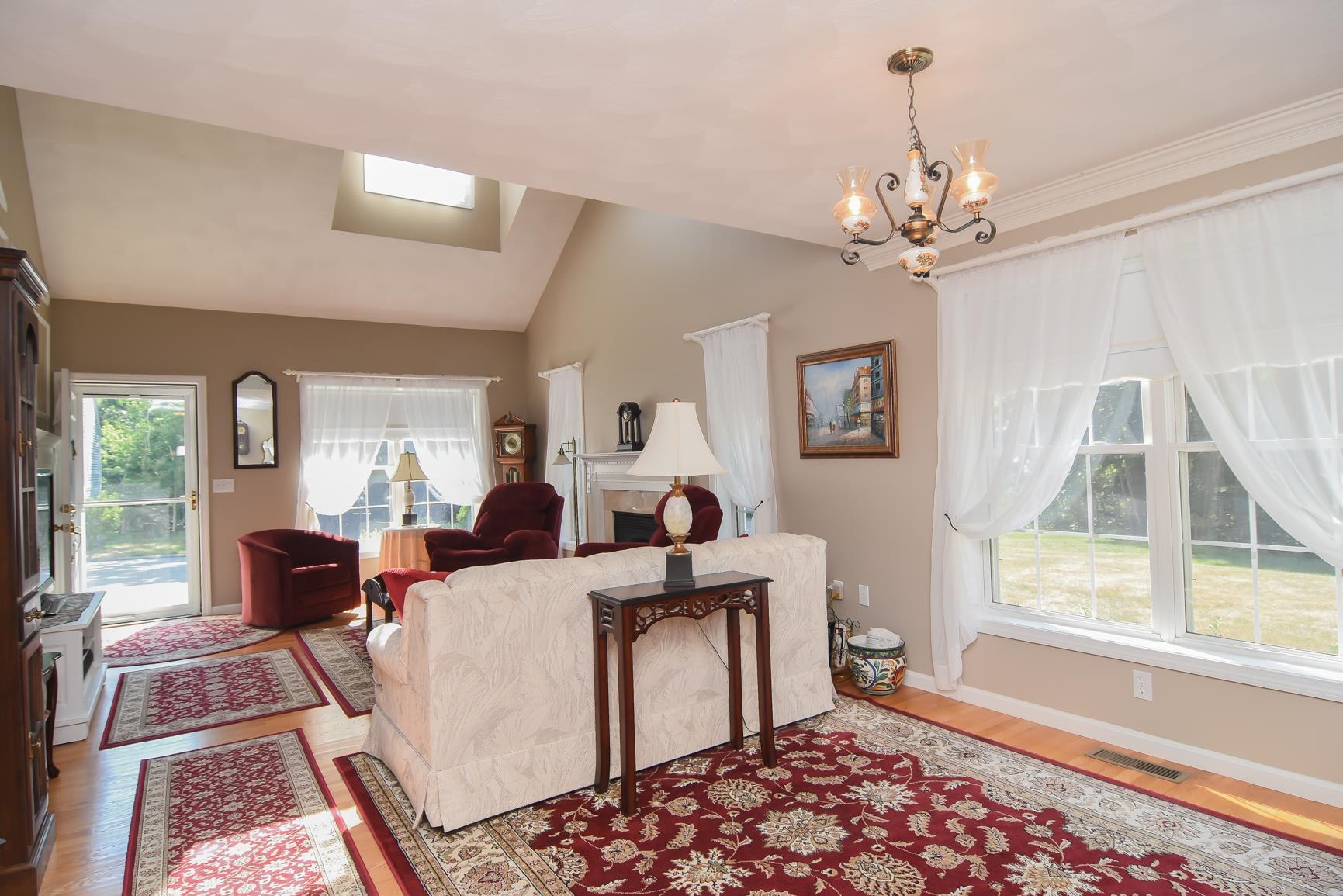 24 Hadleigh Road Windham, NH 03087 - Photo 6 of 40