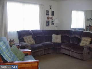 4724 Alisan Road Reading, PA 19606 - Photo 5 of 6 Gallery Image 5