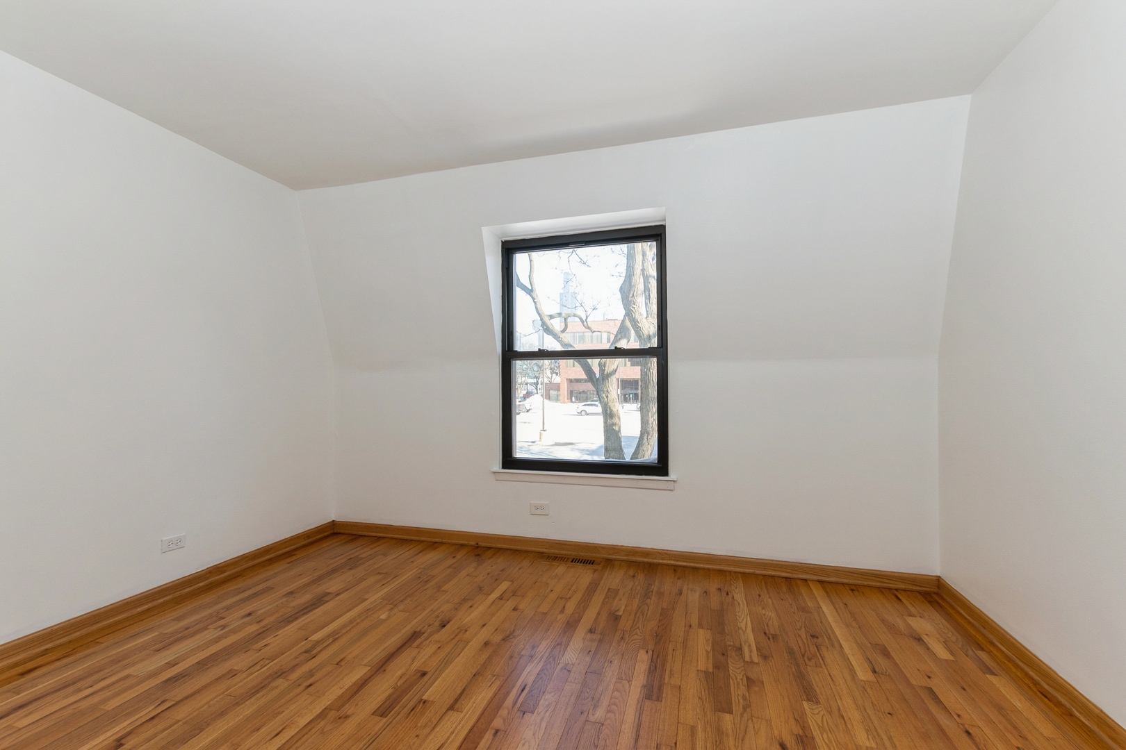 1244 West Westgate Terrace Chicago, IL 60607 - Photo 7 of 11