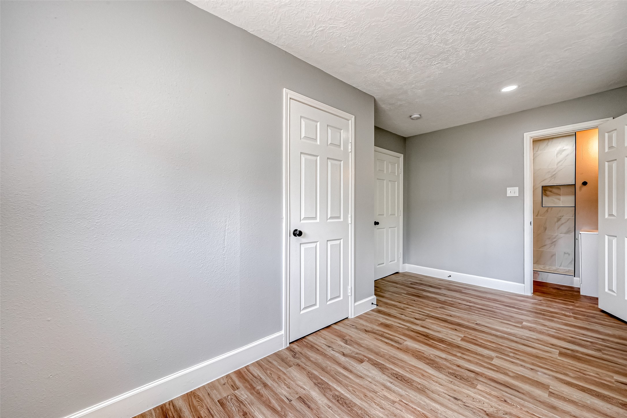 6715 Victoria Street Houston, TX 77020 - Photo 29 of 46 a view of a room with wooden floor