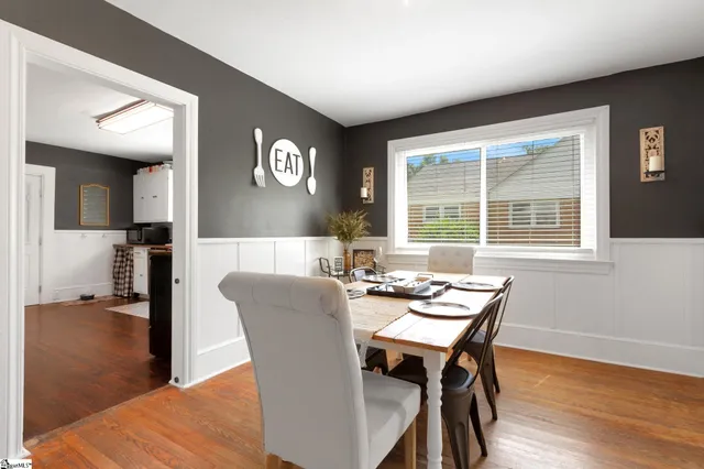 $175,000 | 330 Poplar Street, Clinton, SC 29325