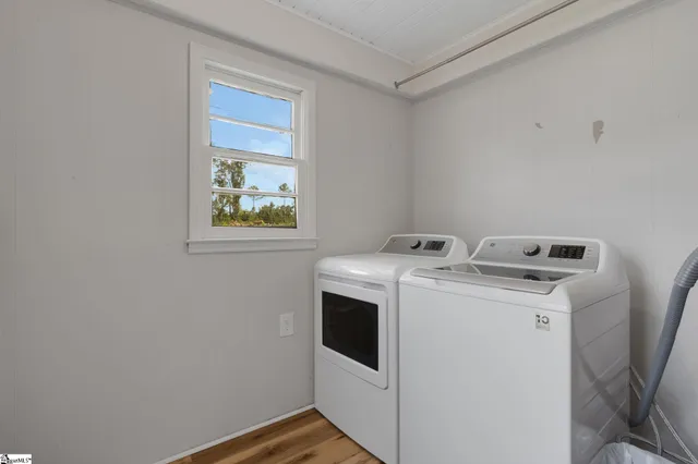 $175,000 | 330 Poplar Street, Clinton, SC 29325